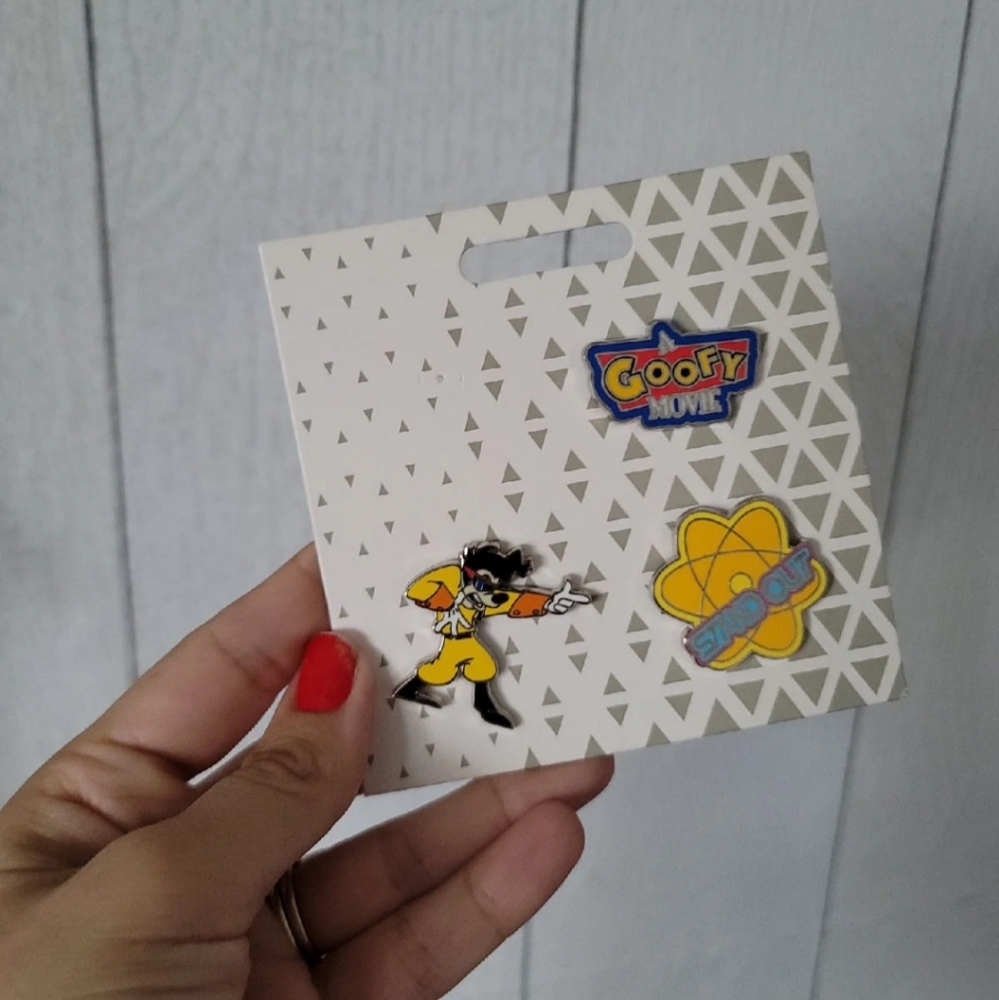 Trading pins